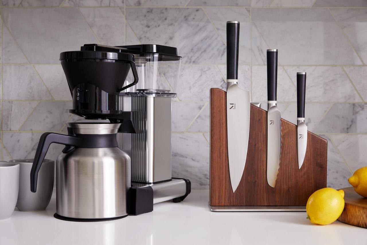 Sentral Michigan Avenue Aparthotel Чикаго Екстериор снимка Kitchen appliances