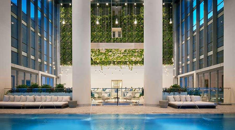 Sentral Michigan Avenue Aparthotel Чикаго Екстериор снимка The pool at the Ritz-Carlton, Melbourne